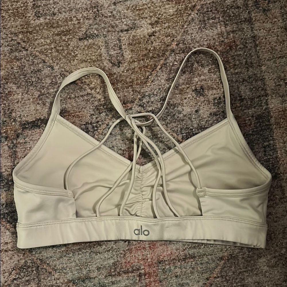 ALO Yoga Cream/pale green Strappy Sports Bra